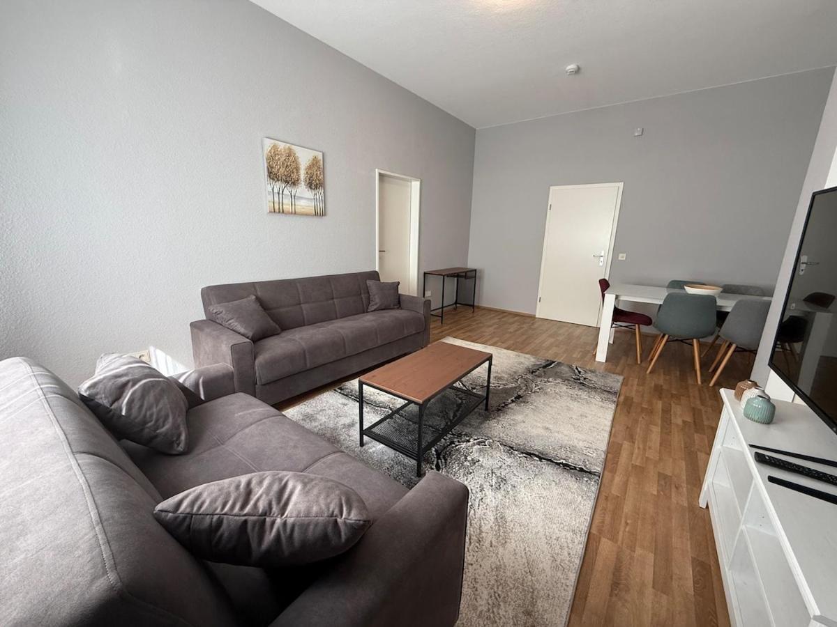 Apartment 1 In Location-lilac Cologne